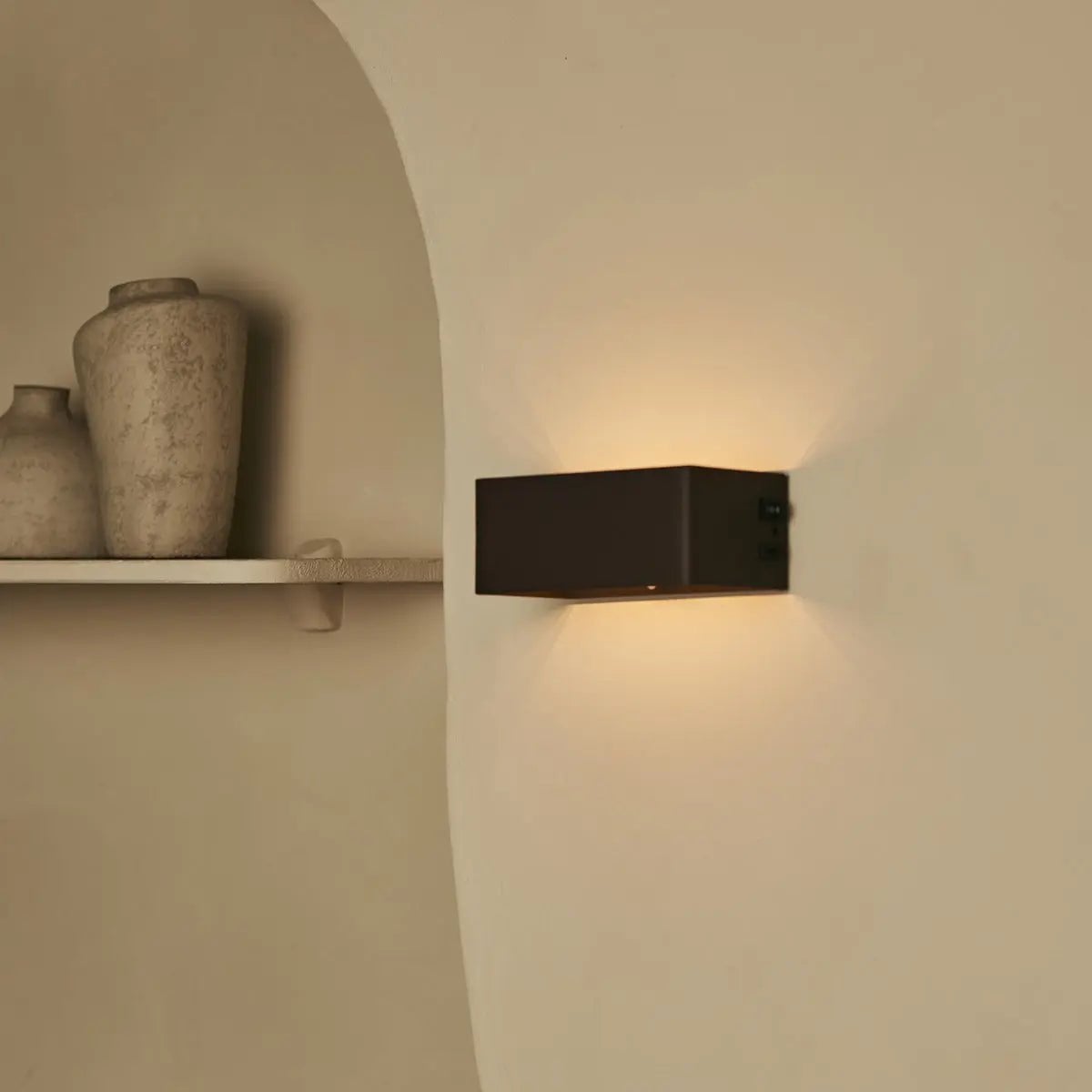 Tessa Mokka Bruin Oplaadbare Wandlamp | Bewegingssensor, 20 lichtmodi Afstandsbediening