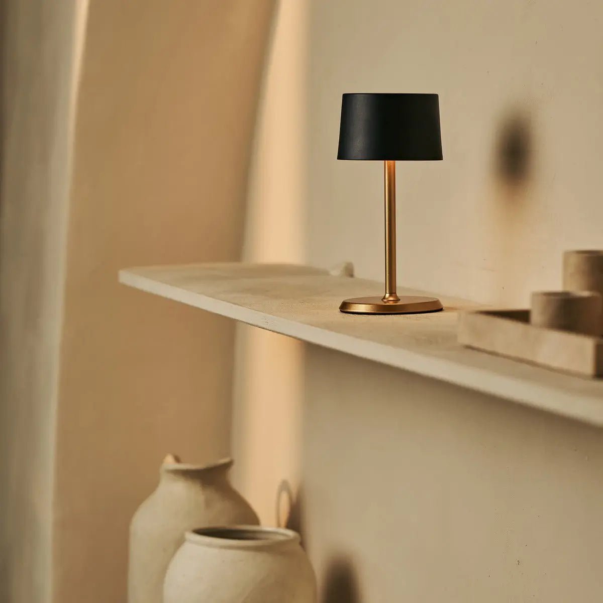 David Black & Gold oplaadbare tafellamp 2 op 1 met verstelbare hoogte - dimbaar en draadloos met 120 uur batterij