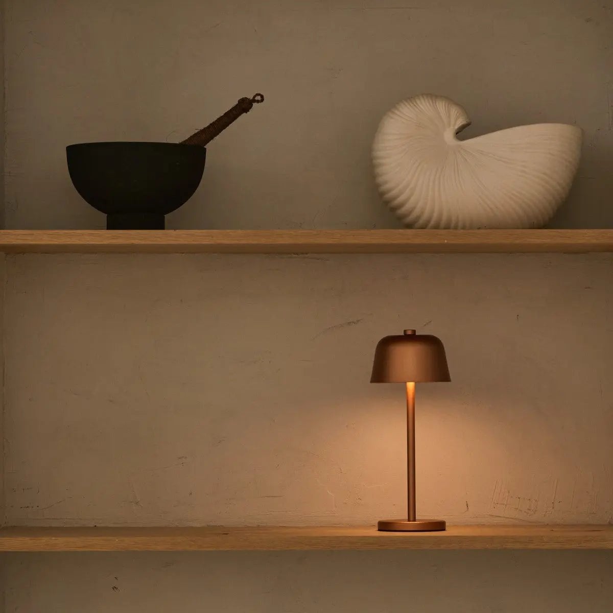 Anton Koperen Oplaadbare Tafellamp | Stijlvolle en draadloze verlichting