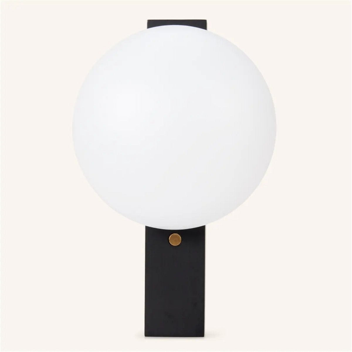 Matthew Black draadloze houten wandlamp – Oplaadbaar en dimbaar