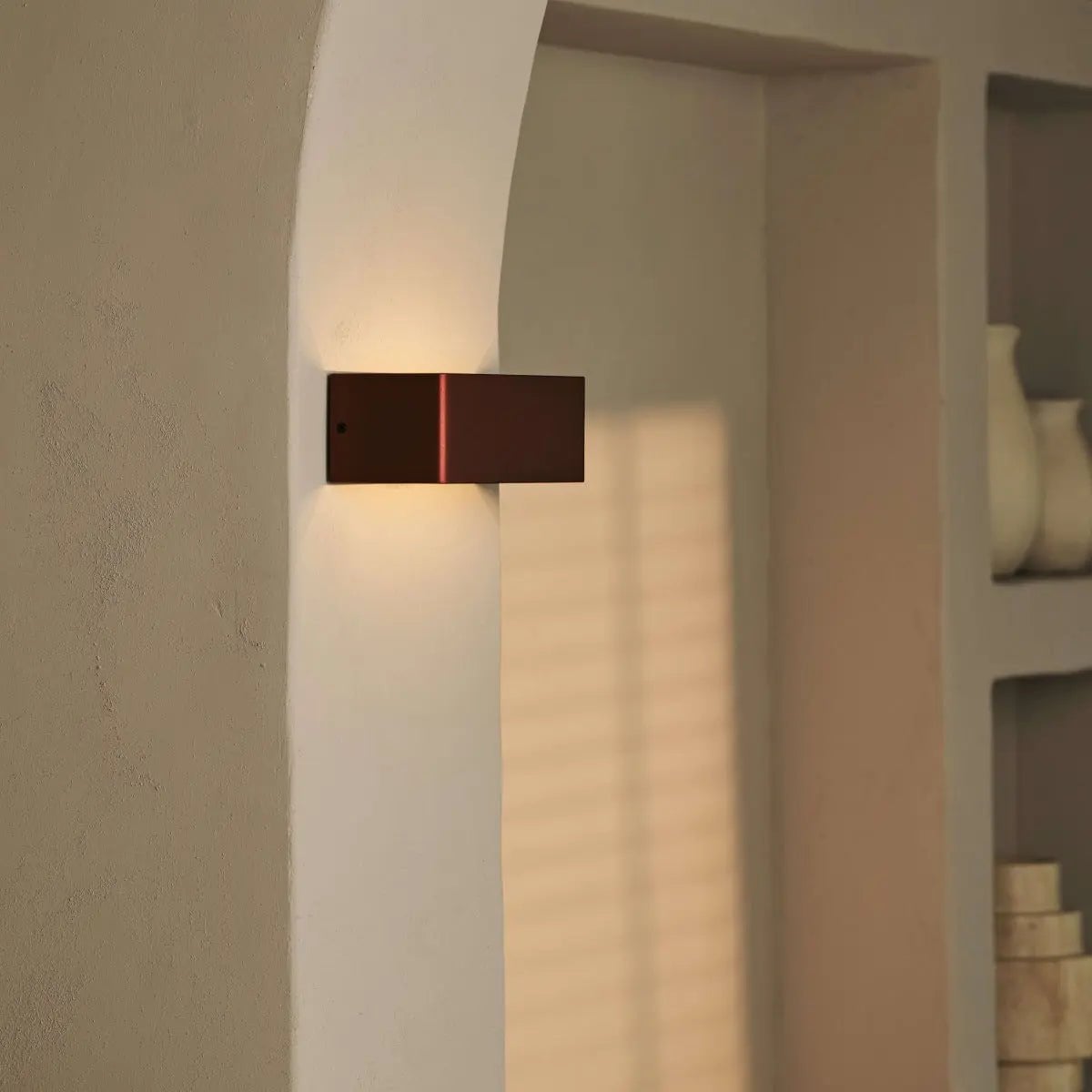 Tessa Bronzen Oplaadbare Wandlamp | Bewegingssensor, 20 lichtmodi Afstandsbediening