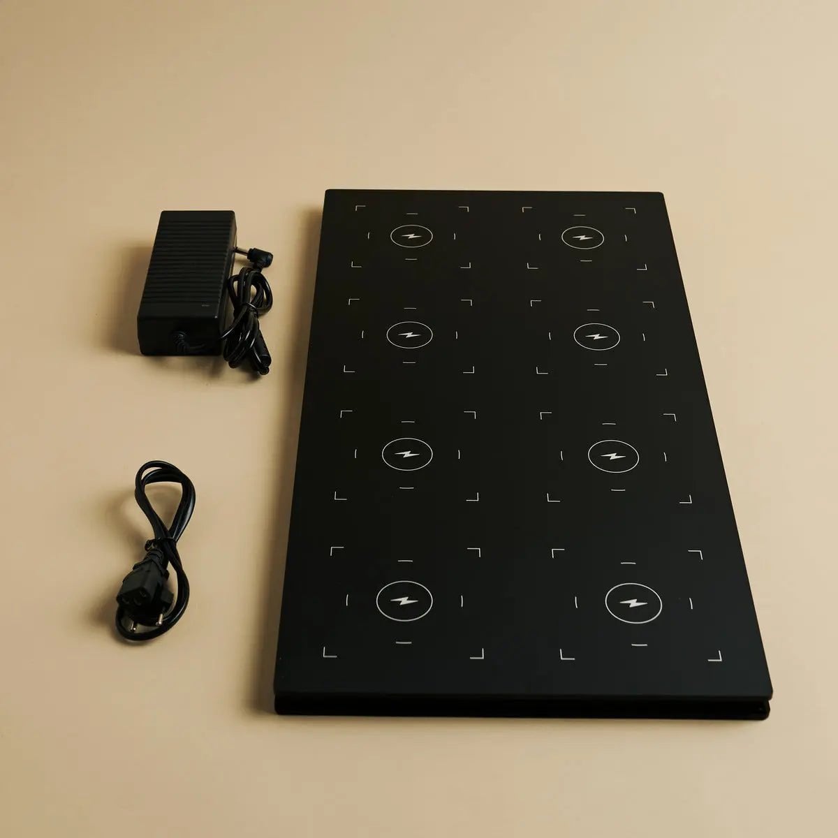 Combiset Professioneel | 8 x Sarphati Mini Mouse grijze oplaadbare tafellampen en 1 x laadstation voor het Central Station