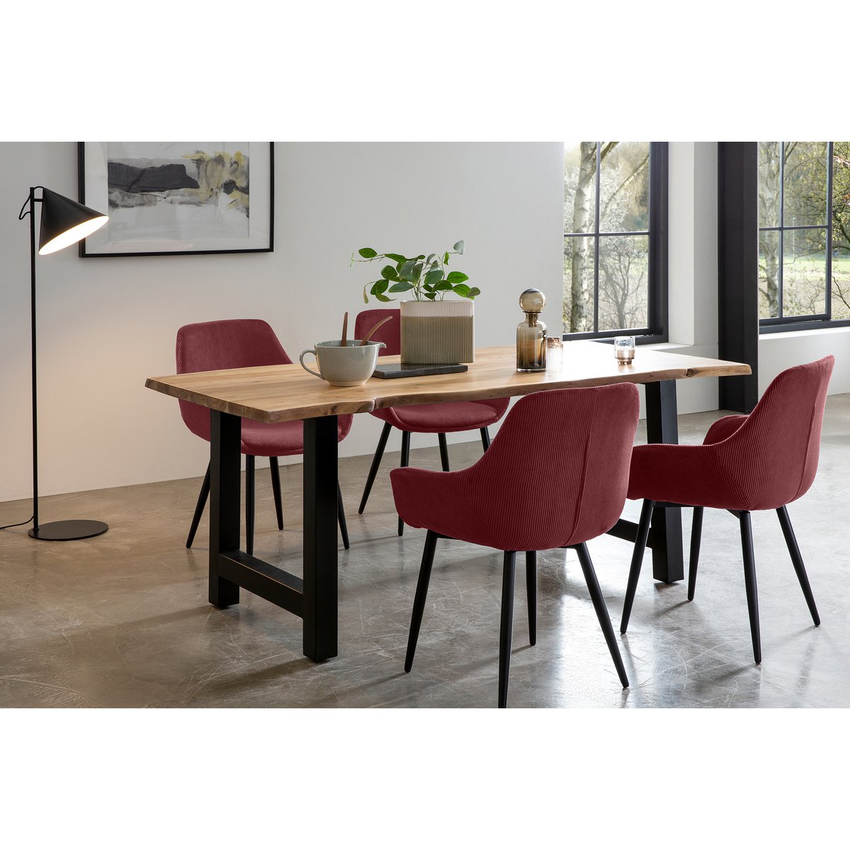 Eetkamerstoel Bordeauxrood met Zwart Metalen Frame – Corduroylook & Armleuningen – Set van 2 - SalesFever - Casanovio