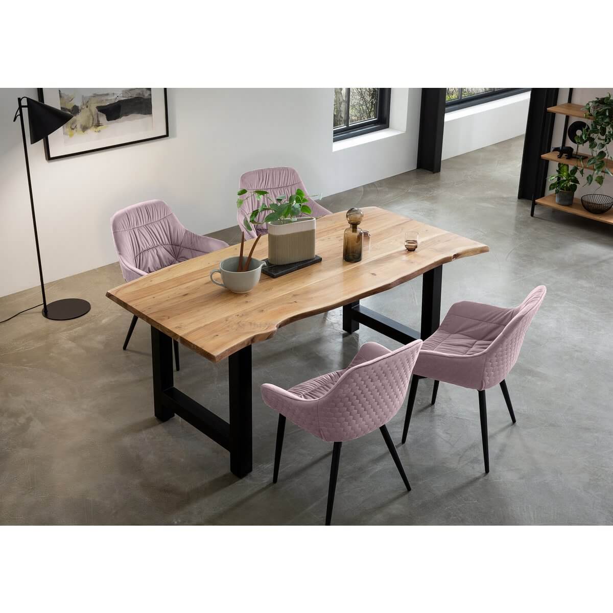 Armchair with honeycomb quilting in rose velvet - SalesFever