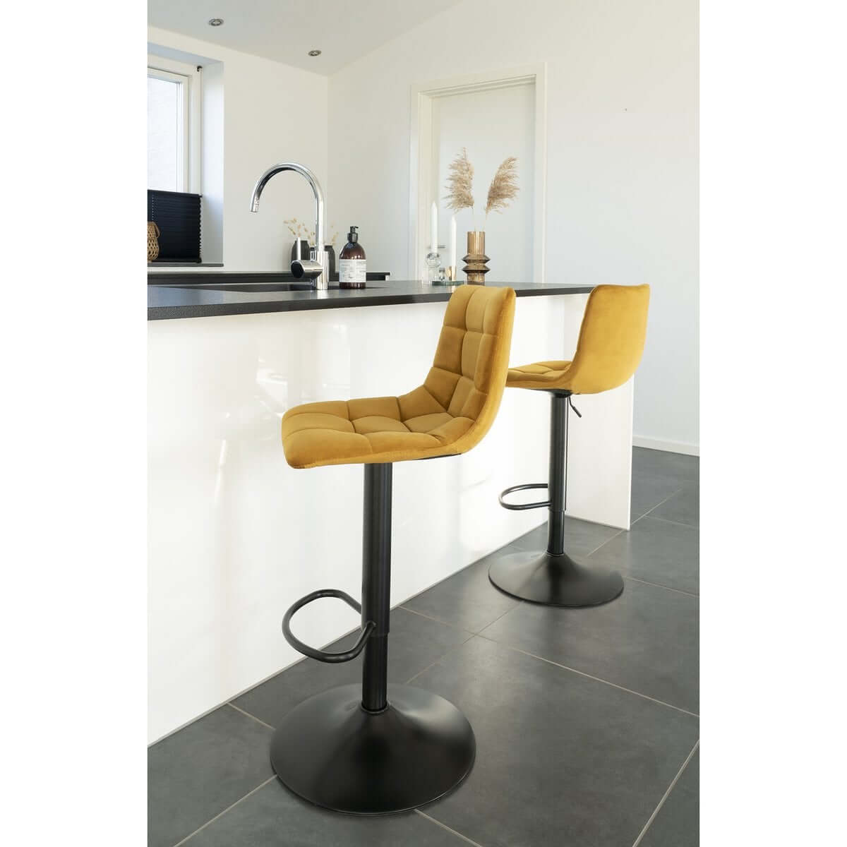 Middelfart Bar Chair - Mustard Yellow Velvet with Black Legs - set of 2 - House Nordic ApS