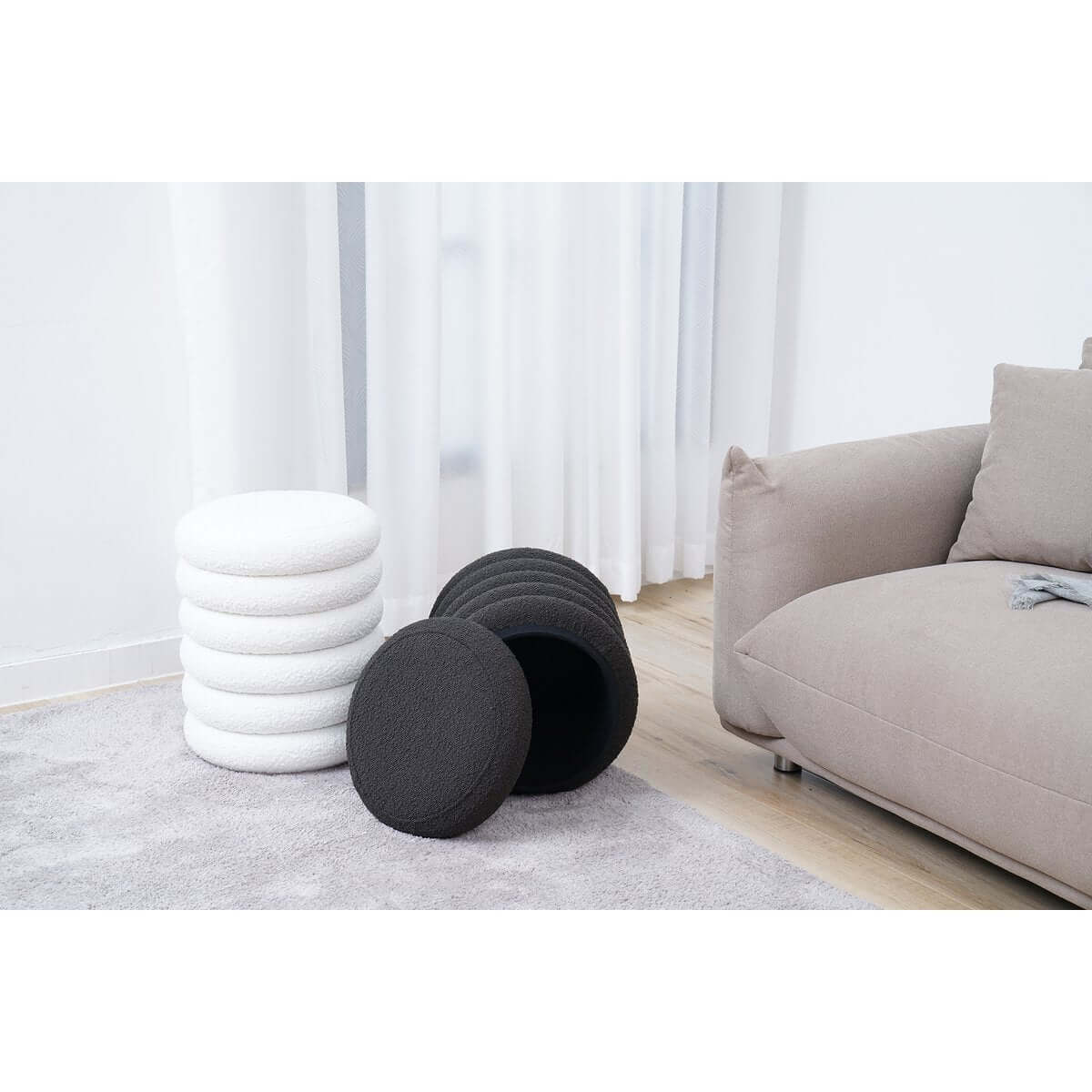 Curly Sitzhocker Ø38 cm White - SalesFever