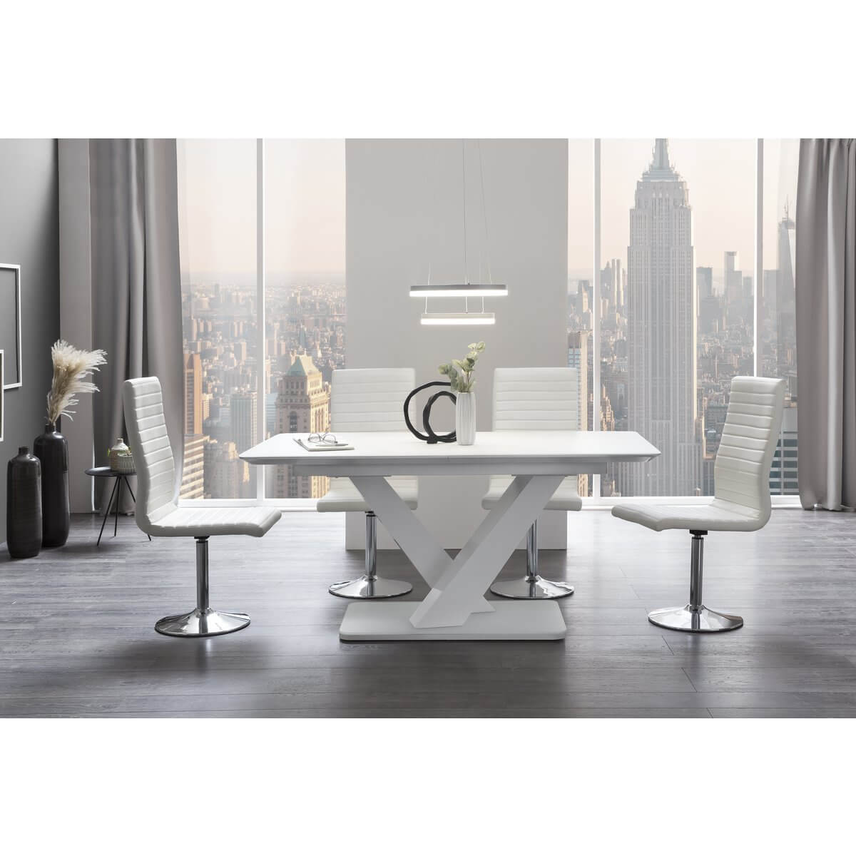 Set of 4 dining chairs in white imitation leather look - SalesFever