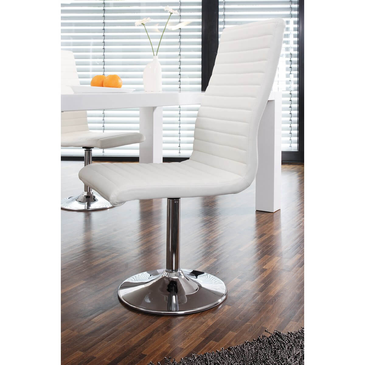 Set of 4 dining chairs in white imitation leather look - SalesFever