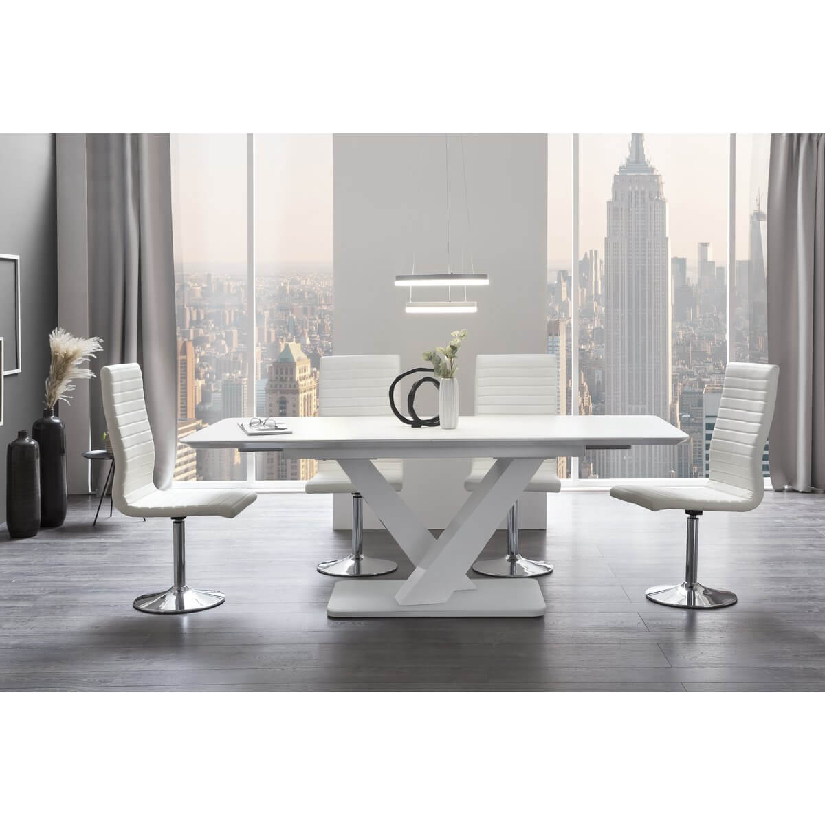 Set of 4 dining chairs in white imitation leather look - SalesFever