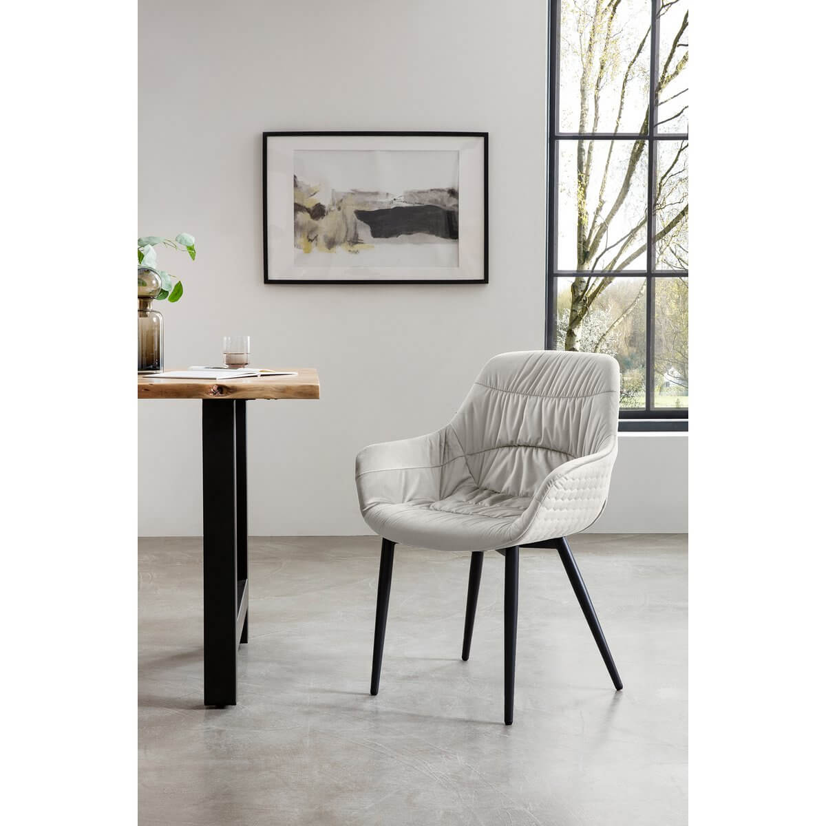 Armchair with honeycomb quilting in cream velvet - SalesFever