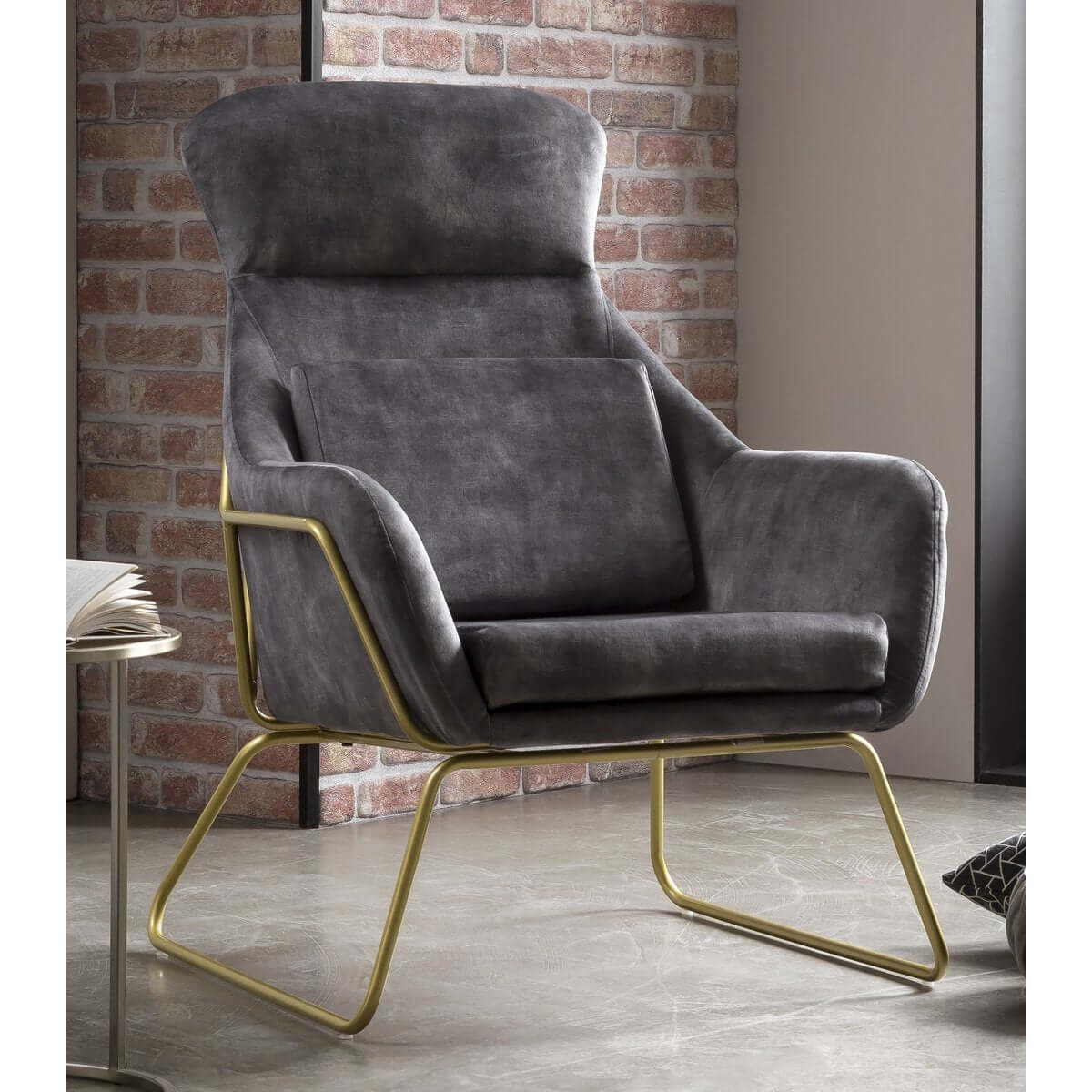 Lounge chair made of gray velvet - SalesFever