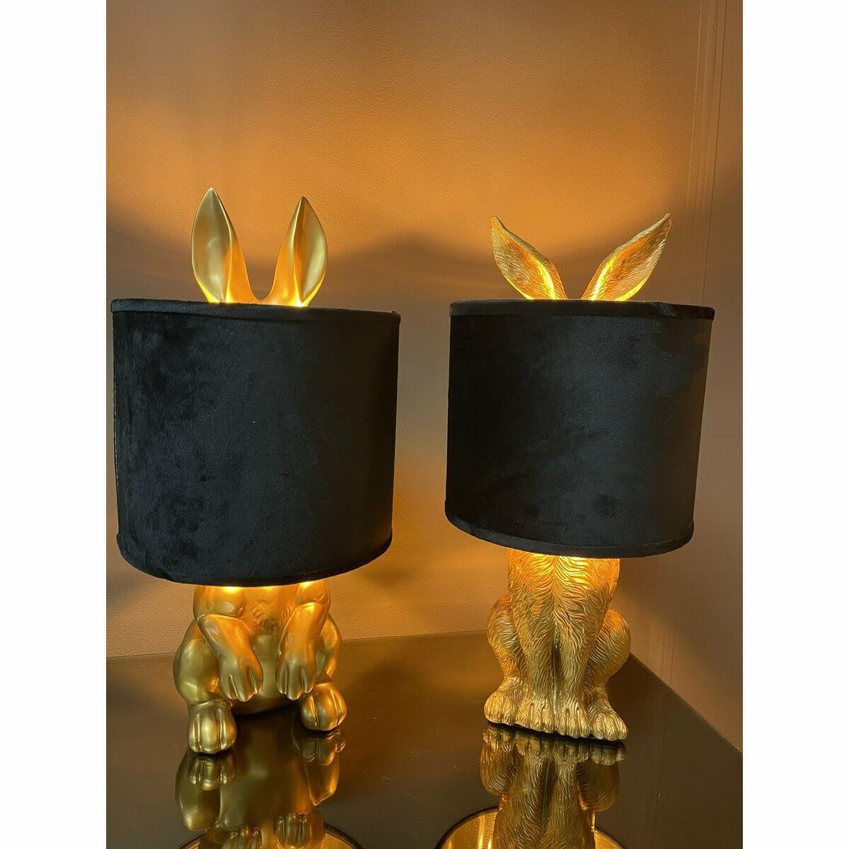 Rich Golden Hare - Luxury Living B.V.