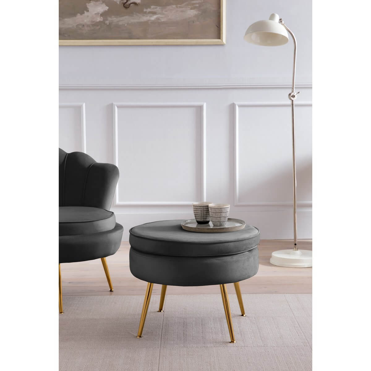 Round pouf in black velvet - SalesFever