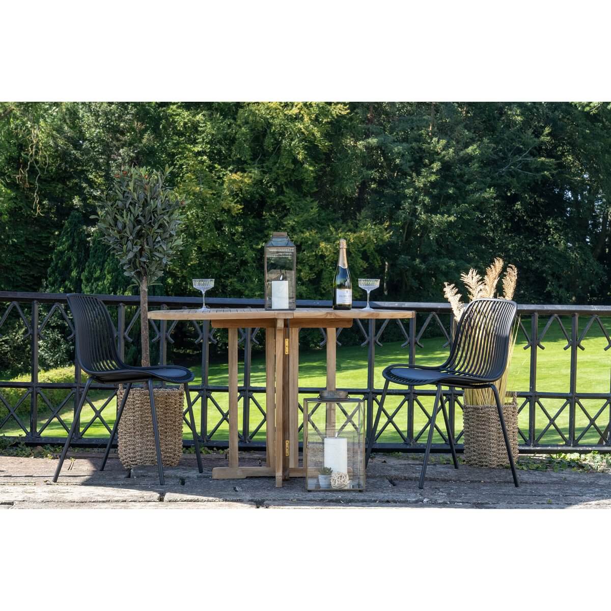 Branson Garden Chair - Zwart, stapelbaar, 55x46,5x82 cm - set van 4 - House Nordic ApS