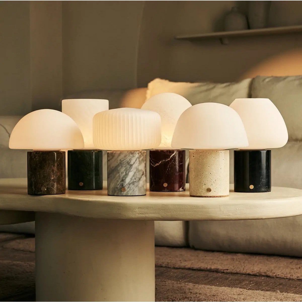 Ostade Groen – Verde Alpi Marmer Oplaadbare Tafellamp | Uniek, dimbaar en 3 lichtkleuren