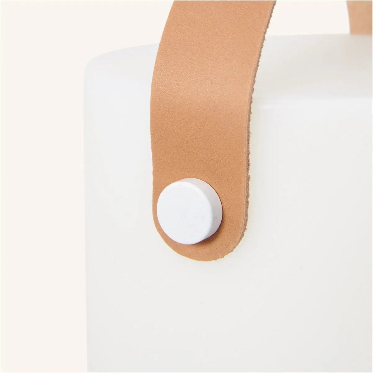 Avery Lichtbruine Oplaadbare Houten Tafellamp | Leren band, draadloos en dimbaar