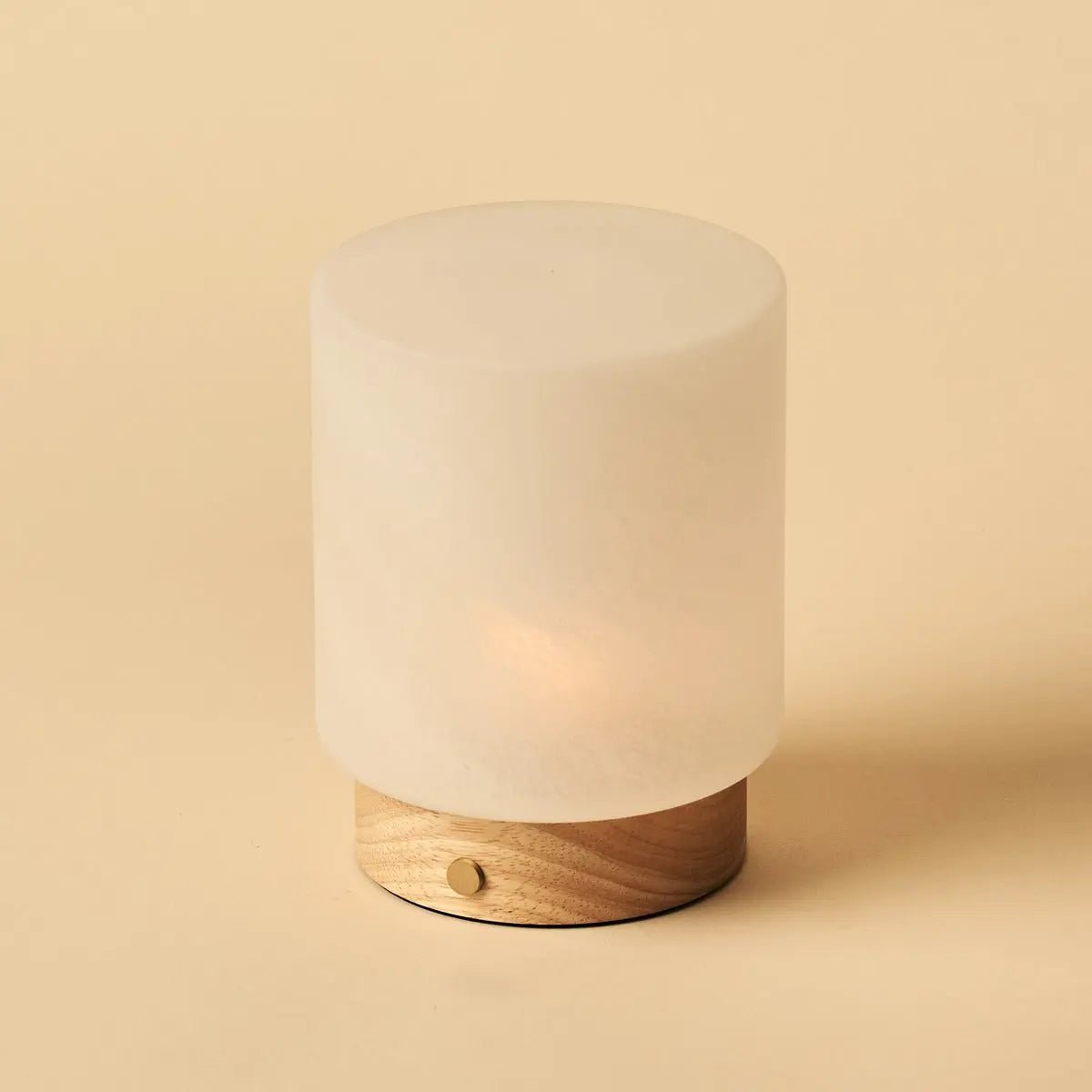 Pien Lichtbruine Houten Tafellamp | Oplaadbaar, dimbaar en batterijduur tot 100 uur