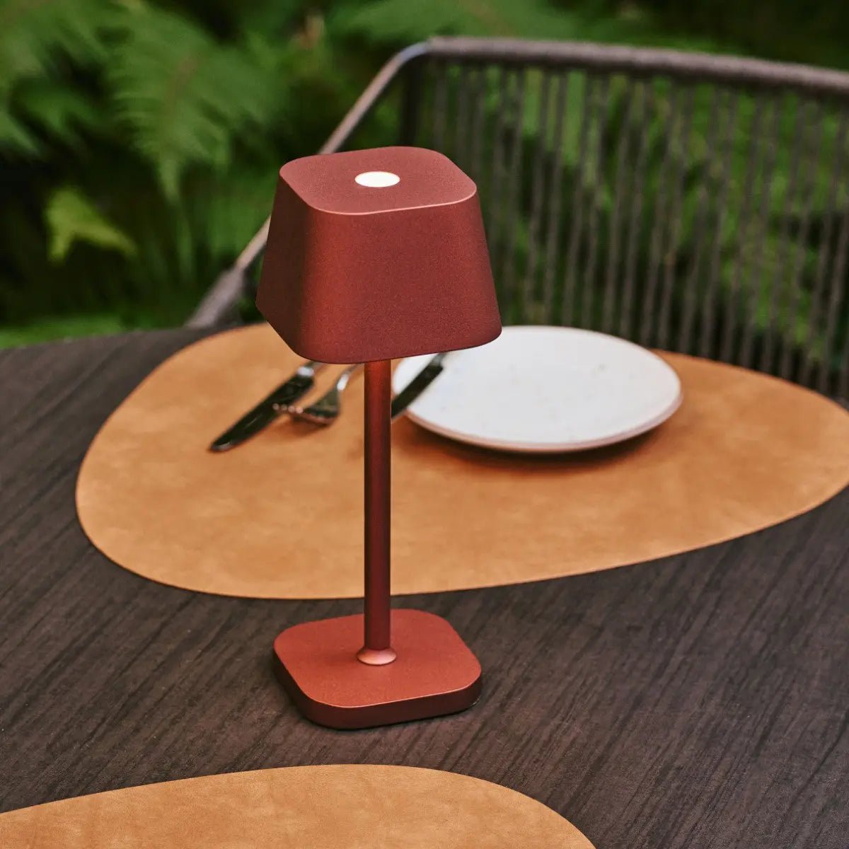 Ava Bronzen Oplaadbare Tafellamp | Stijlvol, draadloos en dimbaar