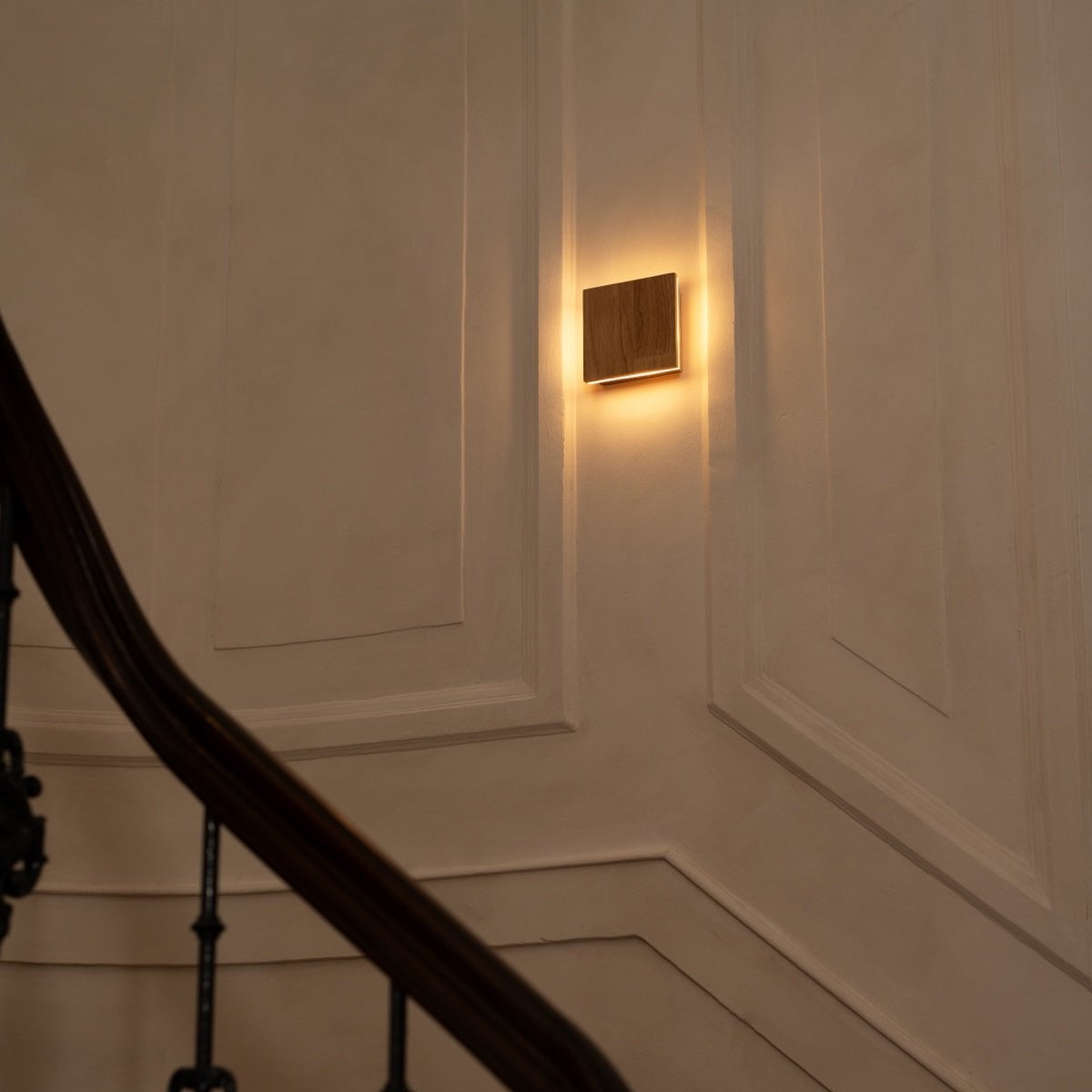 Lane Light Bruin Snoerloze Wandlamp | Oplaadbaar en dimbaar ontwerp