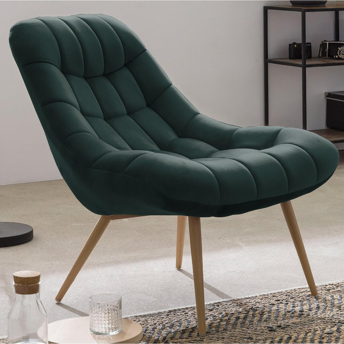 Armchair XXL velvet green metal wood look - SalesFever