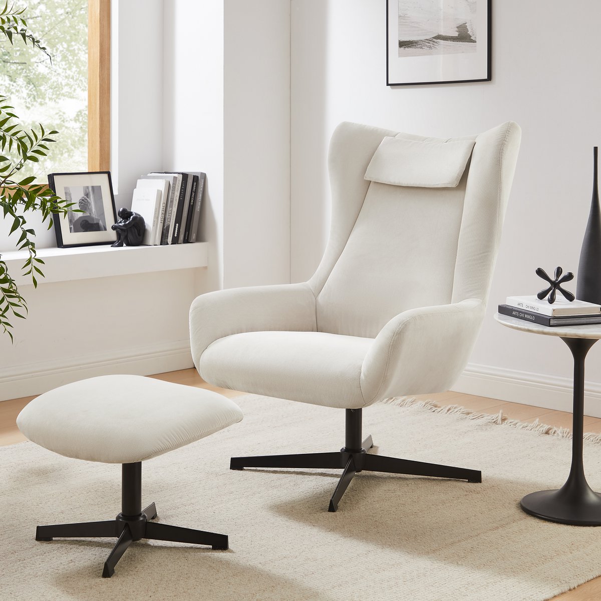 Fauteuil met Voetenbank Crème – Ribfluweel Oeko-Tex & Zwart Frame – Draaibare Set - SalesFever - Casanovio