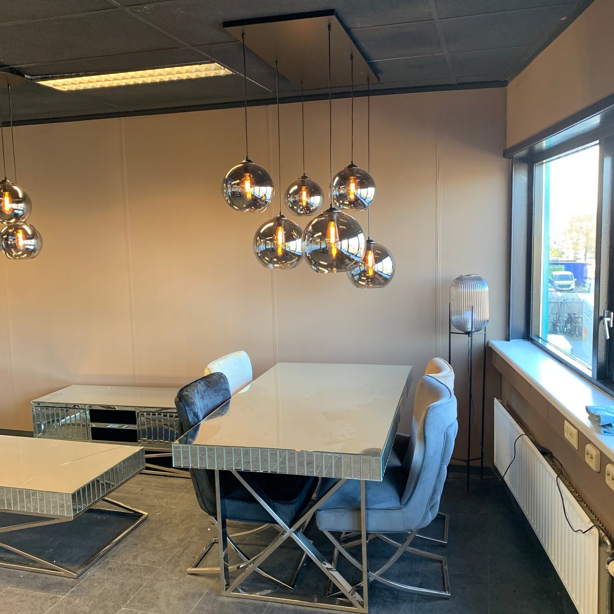 Hanglamp Smoke Glas 6-Lichts Donkere Glazen Bollen 120 cm – Verstelbare Kabels - Luxury Living B.V. - Casanovio