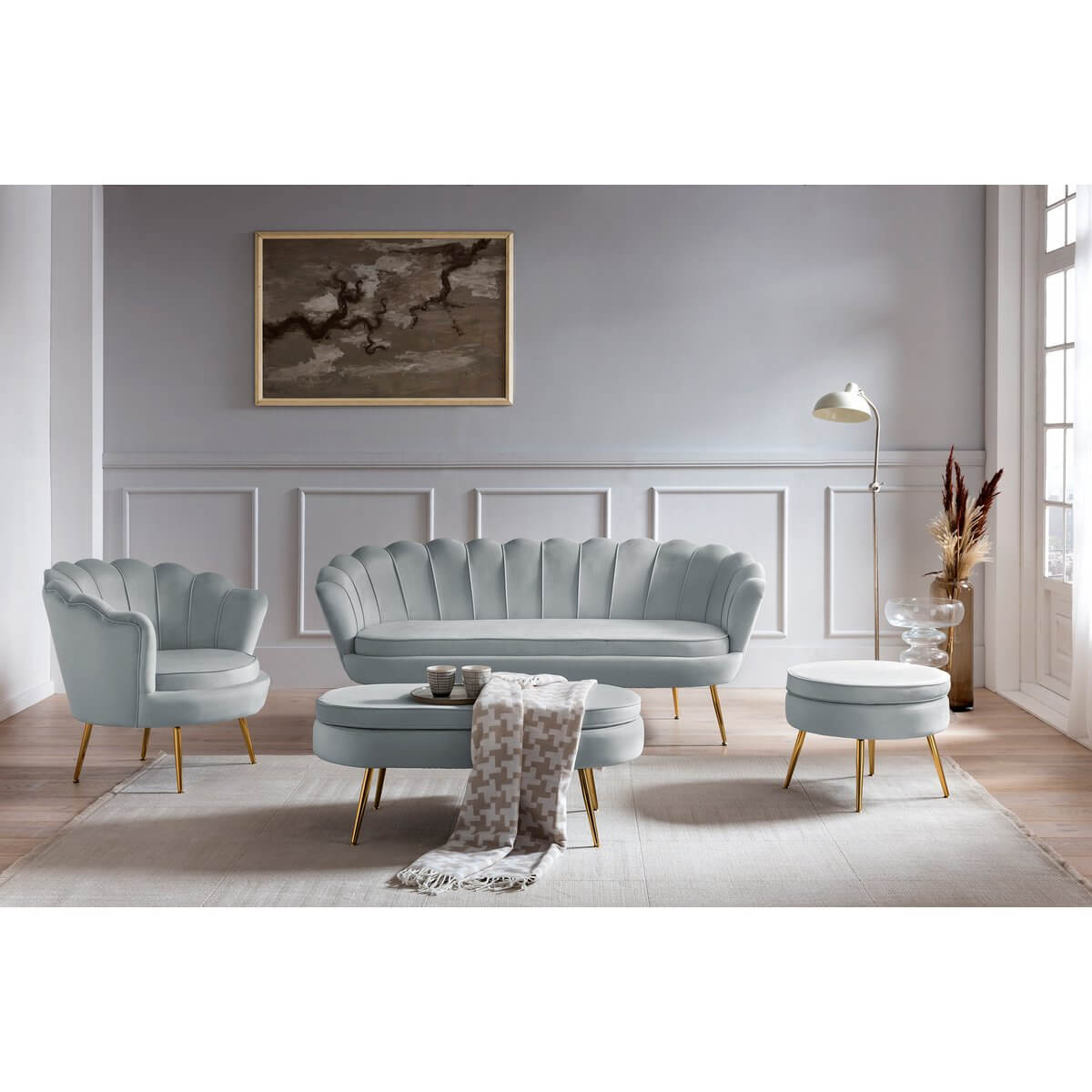 Velvet shell armchair in light grey - SalesFever