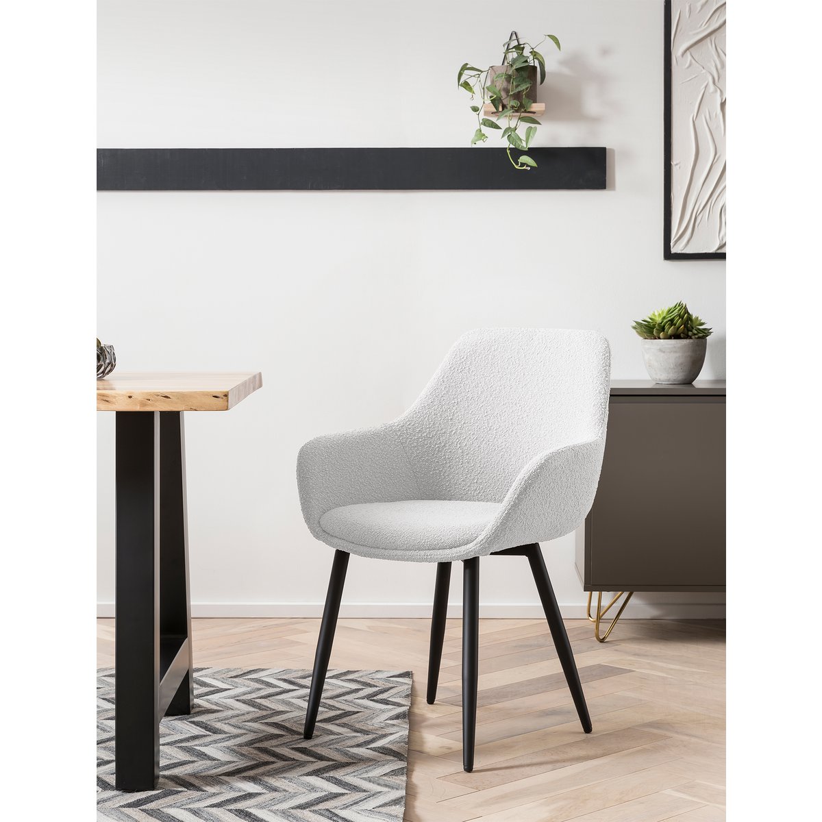 Eetkamerstoel Lichtgrijs met Zwart Metalen Frame – Bouclé & Armleuningen – Set van 2 - SalesFever - Casanovio