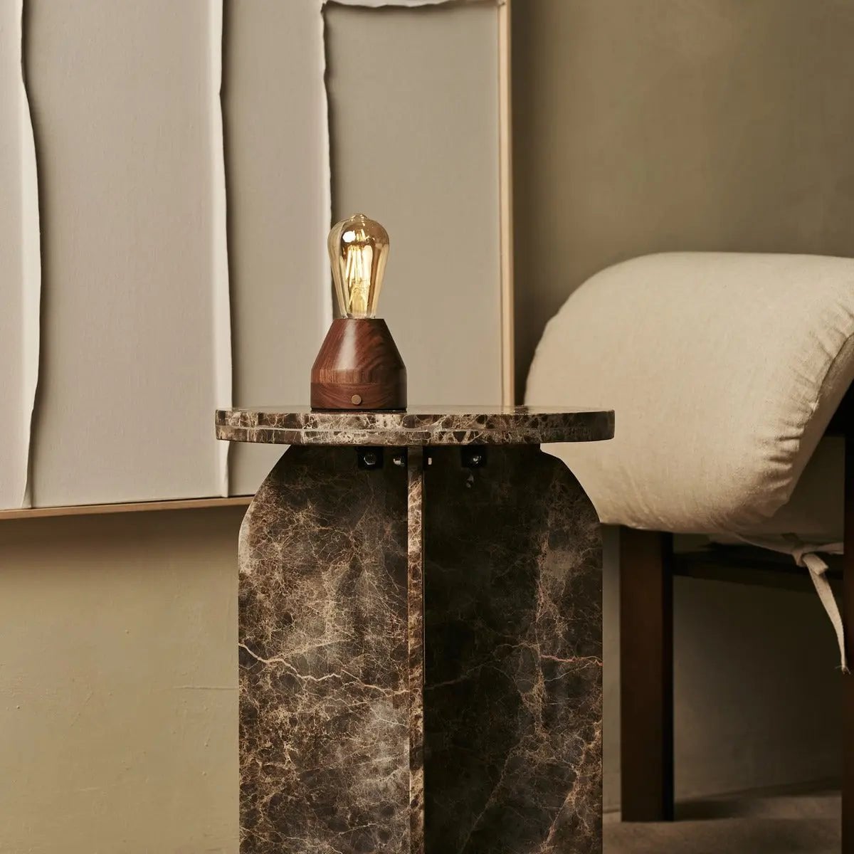 Zavi Walnoot Oplaadbare Tafellamp | LED, draadloos en batterijduur van 80 uur